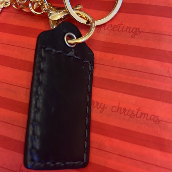 Sold elsewhere Beautiful purse charm key chains Gold Coach Carriage - Picture 9 of 12